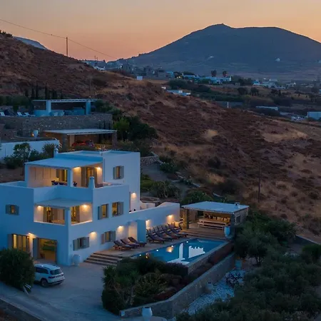 Villa Peacock Párosz