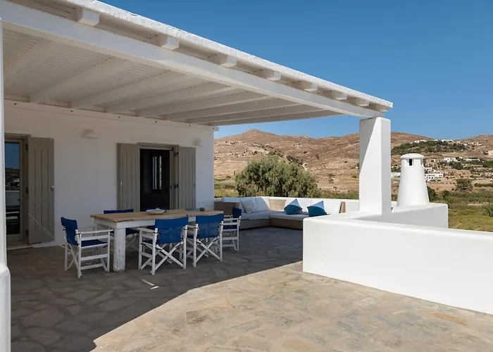 Peacock Villa Párosz